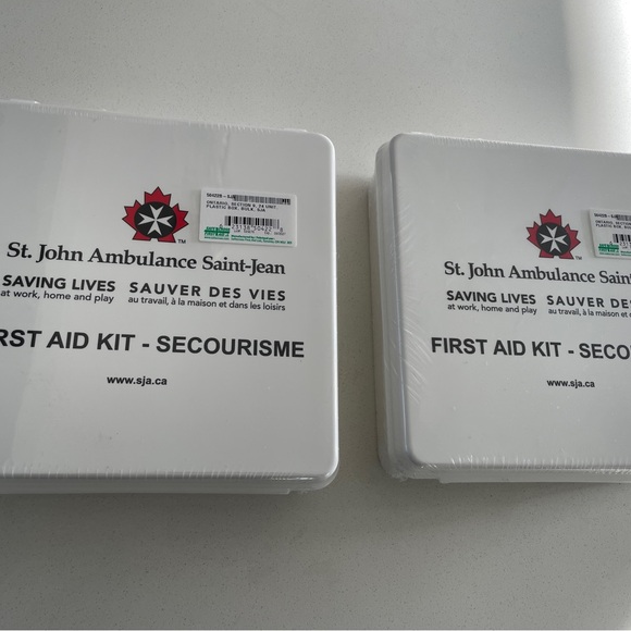 First Aid Kit - Picture 5 of 6